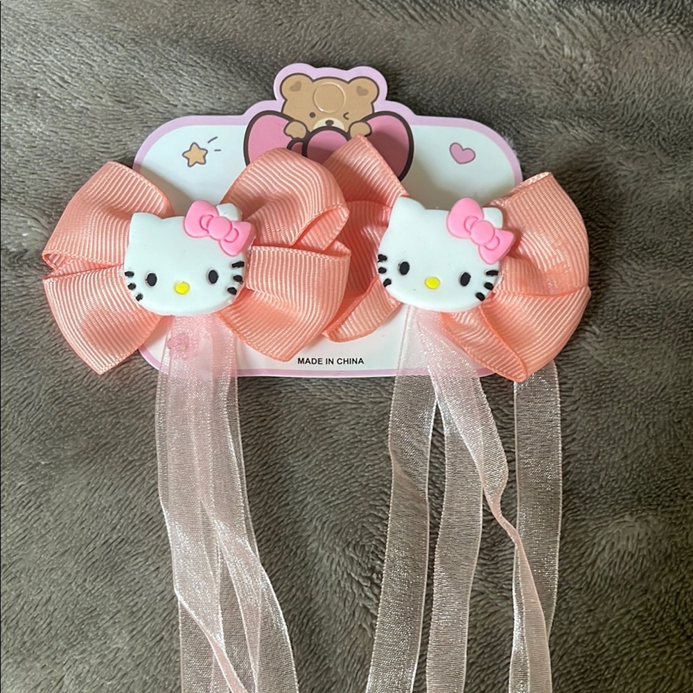 Hello Kitty Peach Hair Bows set of two with streaming ribbons NWT